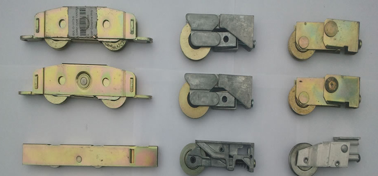 patio sliding door wheel replacement Richmond West